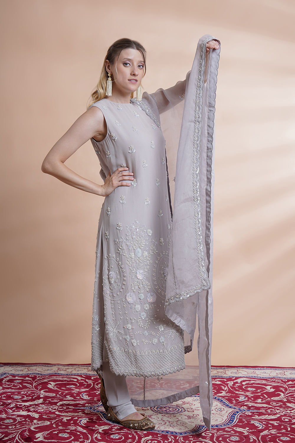 Grey Georgette Incut Kurta Set