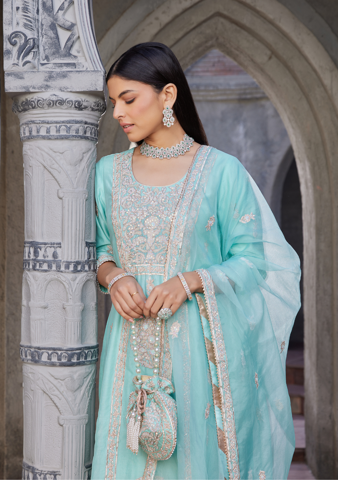 Turquoise Embroidered Chanderi Kurta Suit Set With Matching Potli Bag