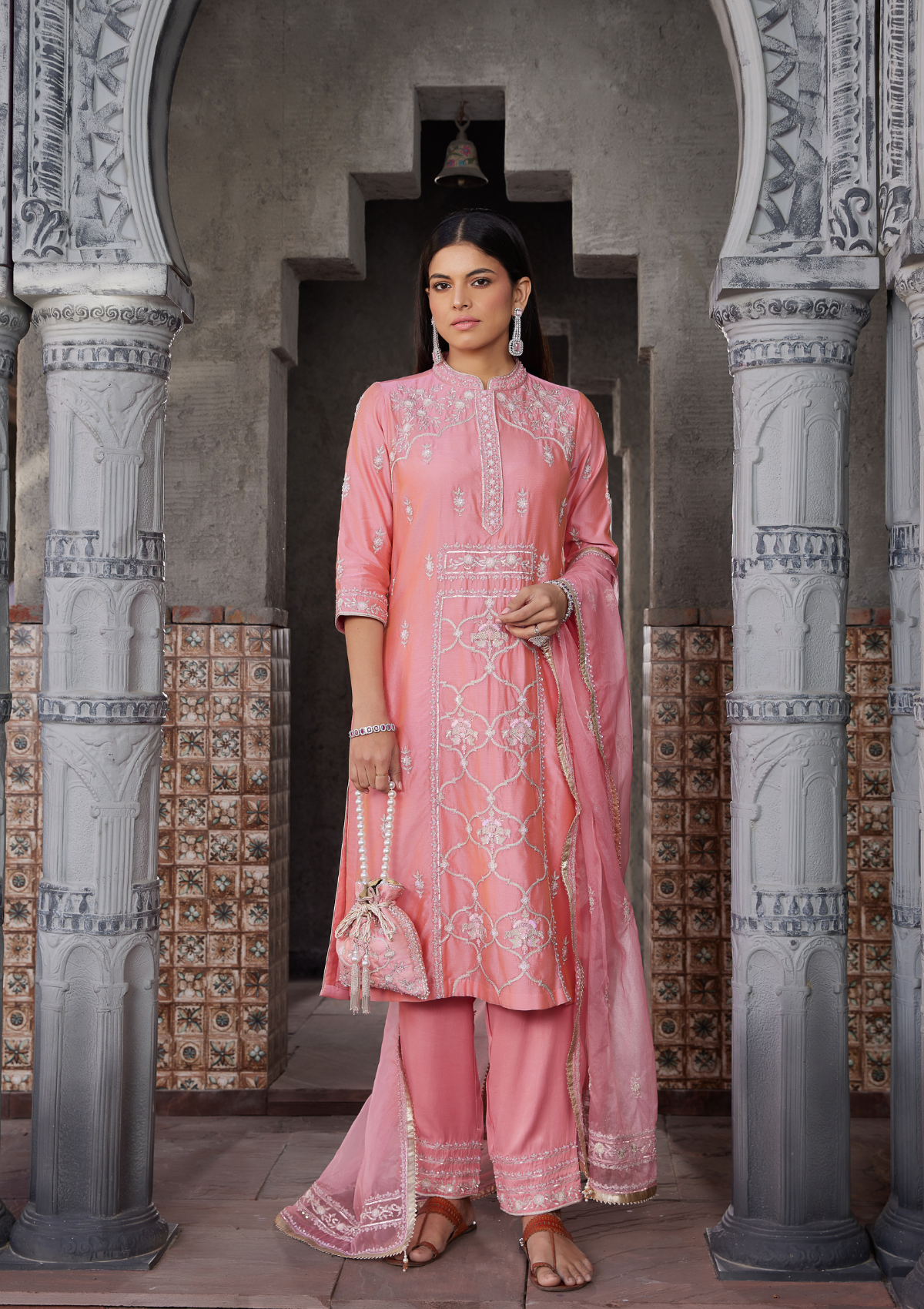 Pink Embroidered Chanderi Kurta Set With Matching Potli Bag