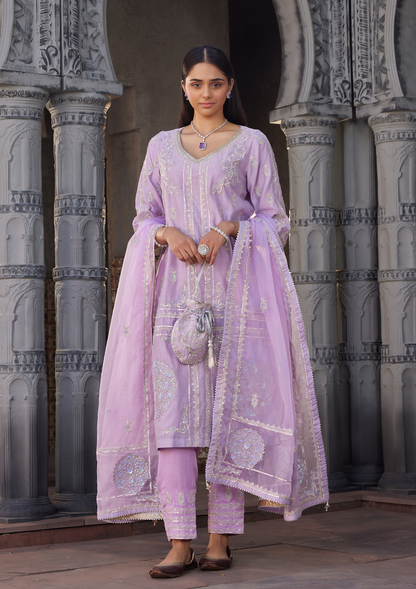 Mauve Embroidered Chanderi Kurta Set  With Matching Potli Bag