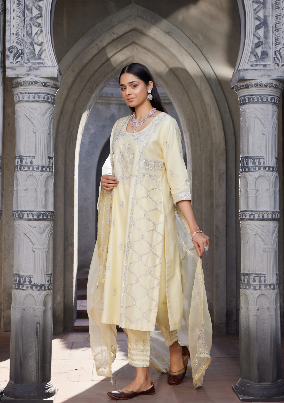 Yellow Embroidered Chanderi Kurta Set With Matching Potli Bag