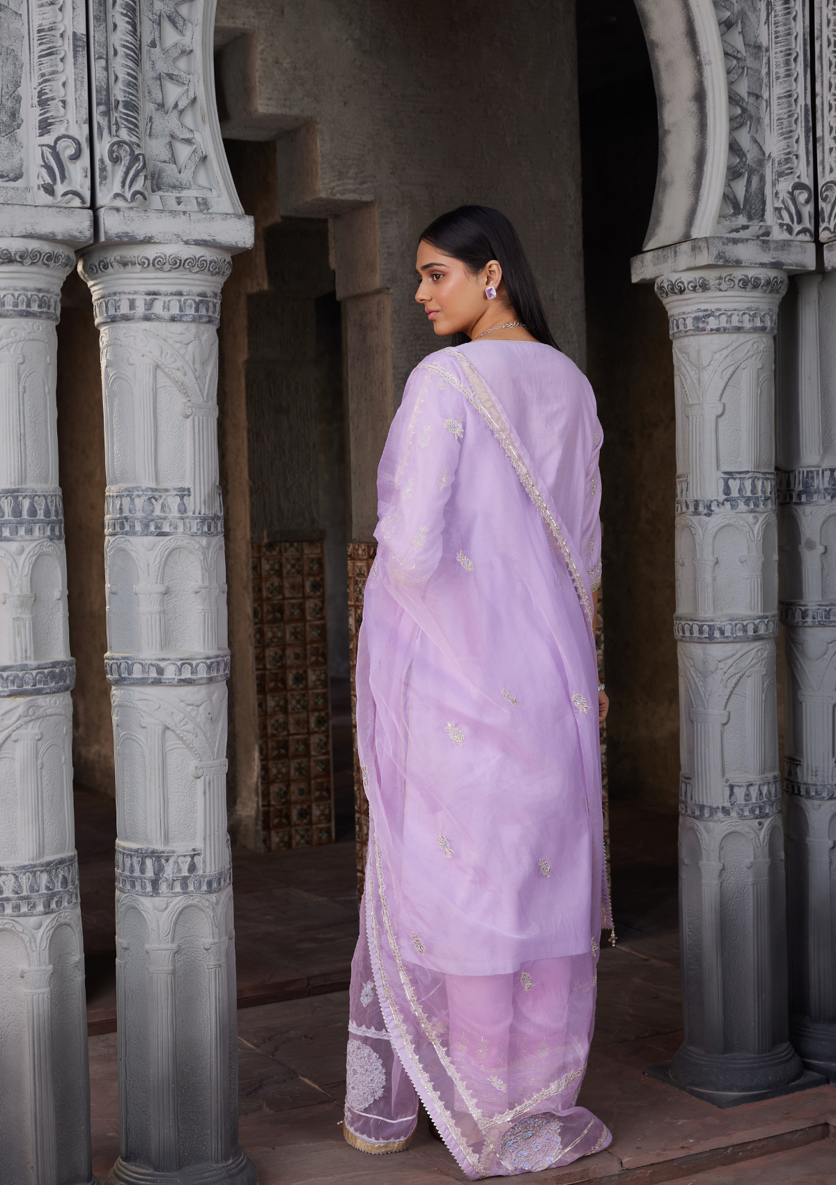 Mauve Embroidered Chanderi Kurta Set  With Matching Potli Bag