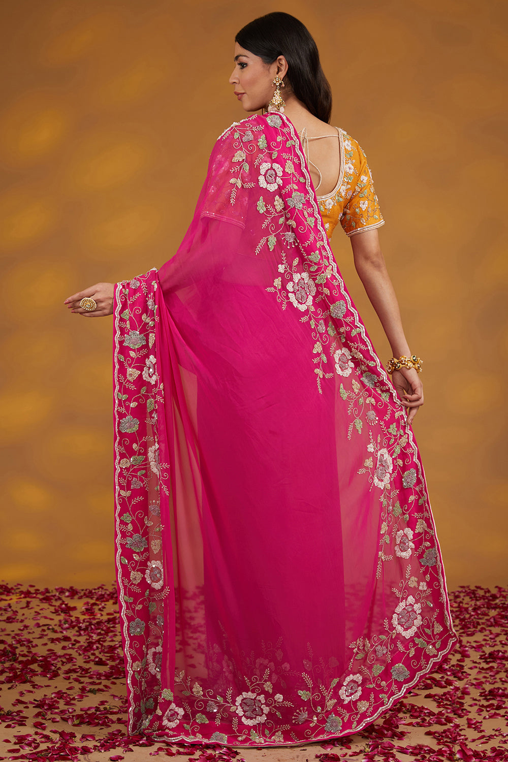 Pink Georgette Hand Saree Set Set