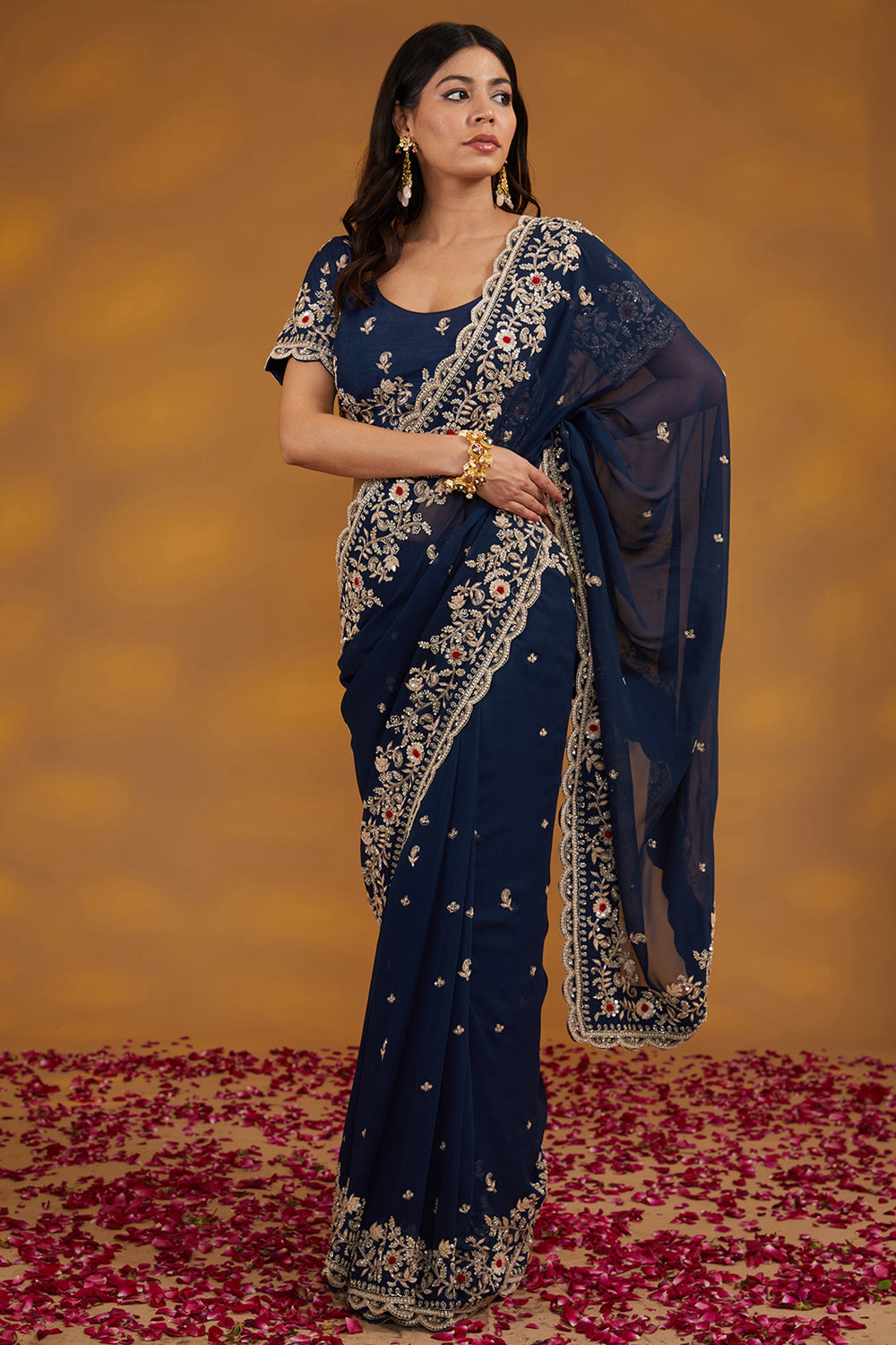 Blue Georgette Hand Saree Set Set